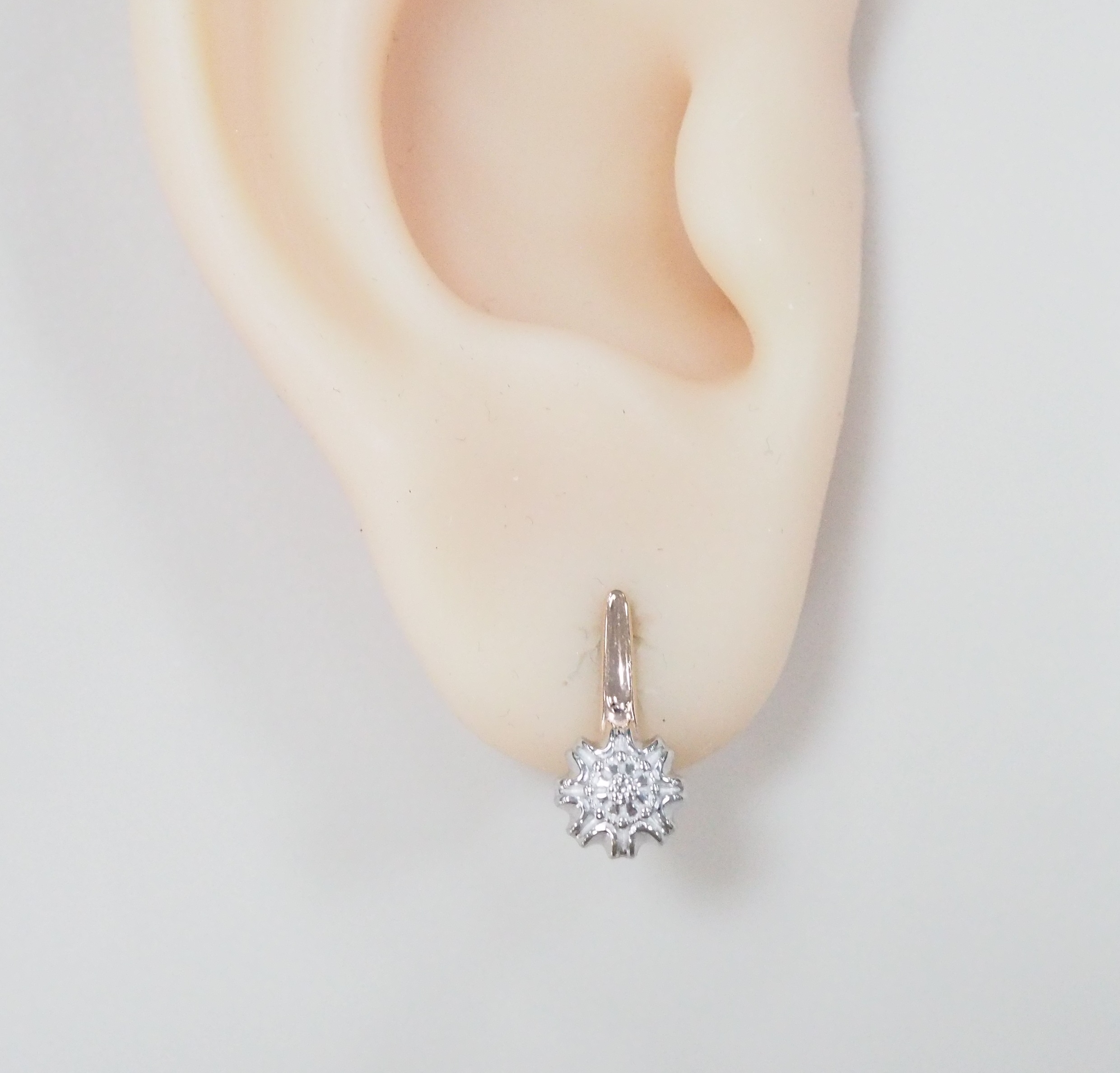 Серебряные серьги 925 пробы; вставки 2 Бр.Кр-17 2/3А 0,008;